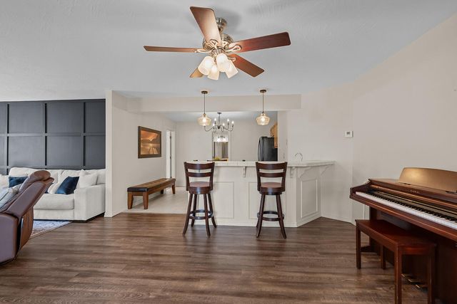 2712 N 25th Street, Ozark, MO 65721