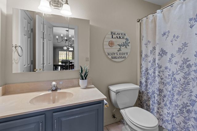 2712 N 25th Street, Ozark, MO 65721