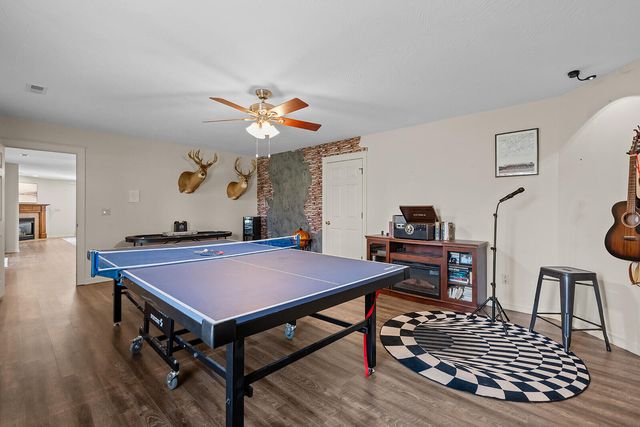 2712 N 25th Street, Ozark, MO 65721