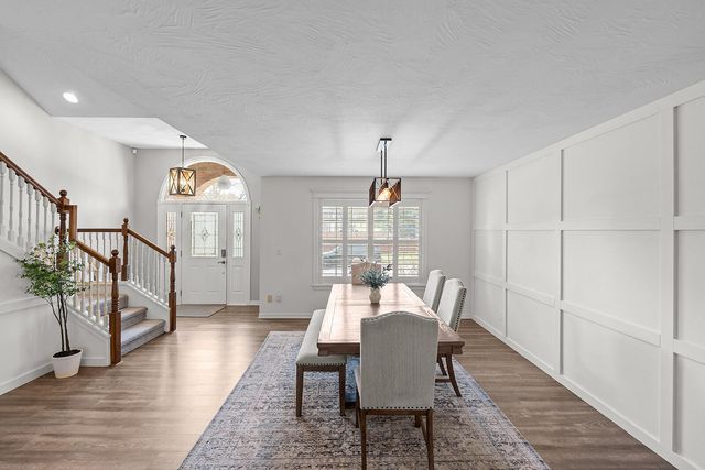 2712 N 25th Street, Ozark, MO 65721