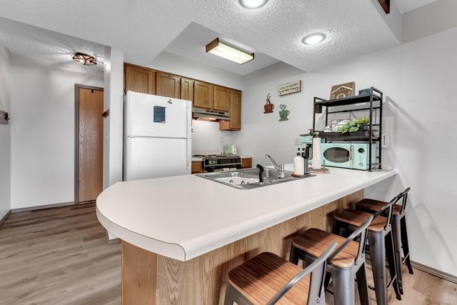 26 Sinatra Court 8, Branson West, MO 65737