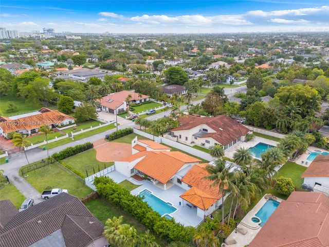 11350 SW 30th Street, Miami, FL 33165
