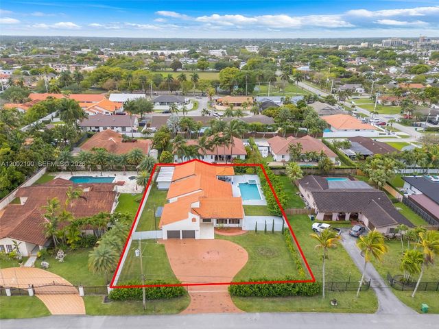 11350 SW 30th Street, Miami, FL 33165
