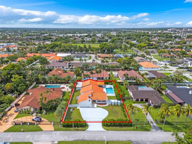 11350 SW 30th Street, Miami, FL 33165