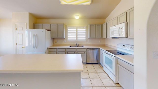 9557 Blue Ridge Mountain Street, Tucson, AZ 85748