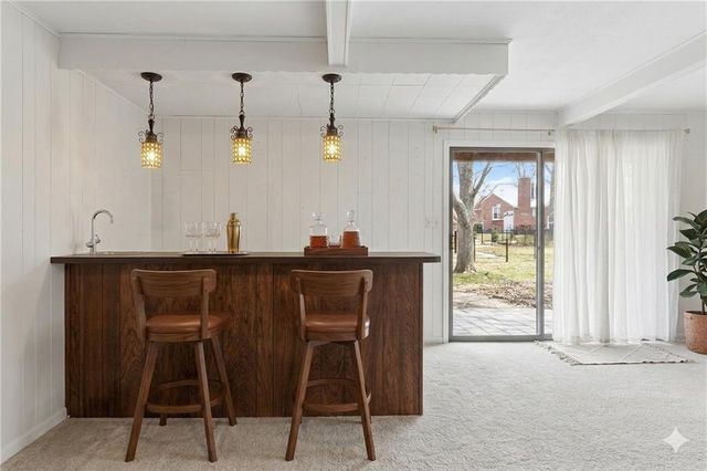 10505 Belinder Road, Leawood, KS 66206