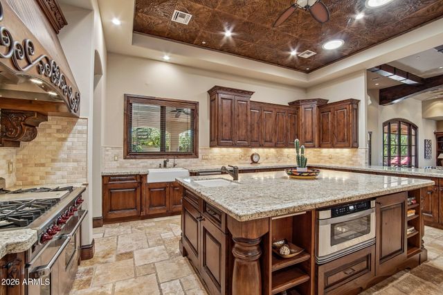 9413 E La Posada Circle, Scottsdale, AZ 85255