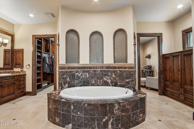 9413 E La Posada Circle, Scottsdale, AZ 85255