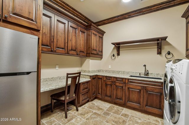 9413 E La Posada Circle, Scottsdale, AZ 85255
