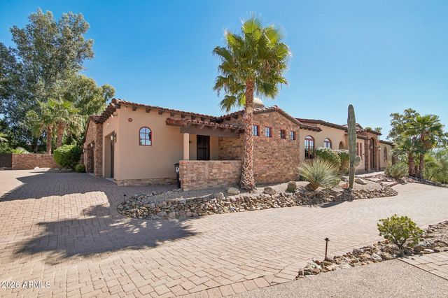 9413 E La Posada Circle, Scottsdale, AZ 85255