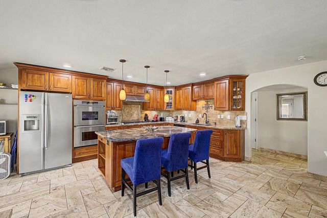 3346 E COCHISE Drive, Phoenix, AZ 85028