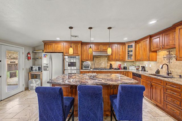 3346 E COCHISE Drive, Phoenix, AZ 85028