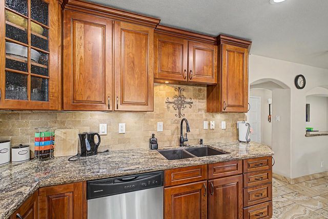 3346 E COCHISE Drive, Phoenix, AZ 85028