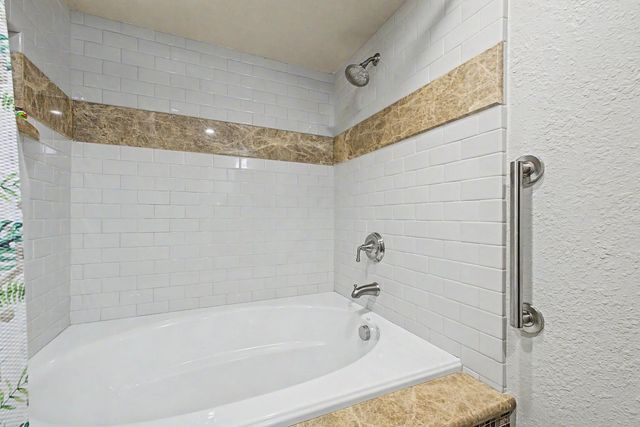 3346 E COCHISE Drive, Phoenix, AZ 85028