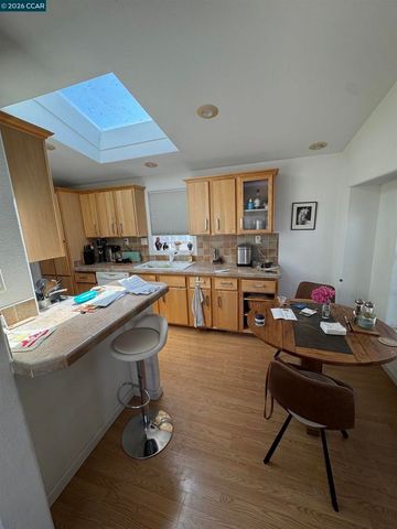 930 Rosedale Ave SPC 19, Capitola, CA 95010