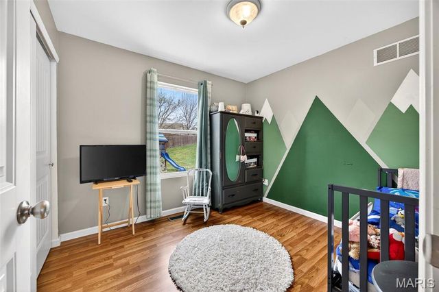 38 Shady Tree Court, Winfield, MO 63389