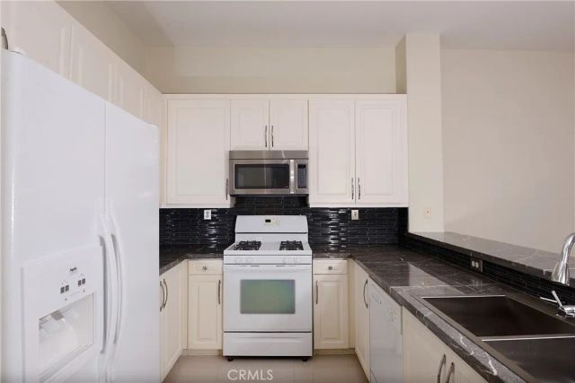 2 Arese Aisle, Irvine, CA 92606