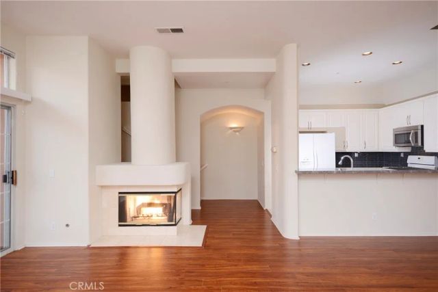 2 Arese Aisle, Irvine, CA 92606