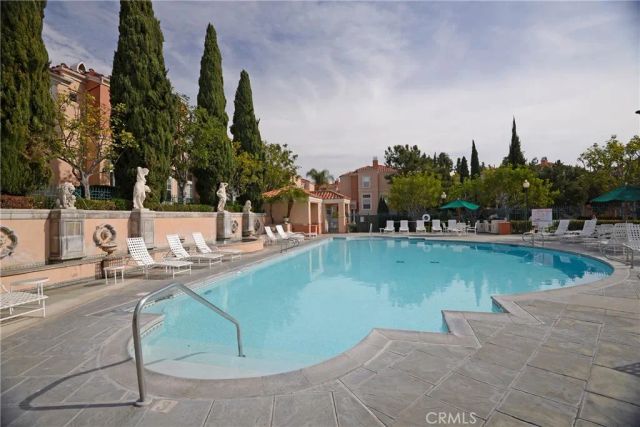 2 Arese Aisle, Irvine, CA 92606