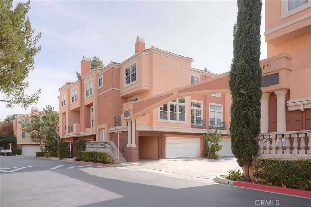 2 Arese Aisle, Irvine, CA 92606