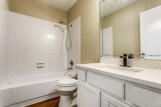 13239 Larkway, San Antonio, TX 78233