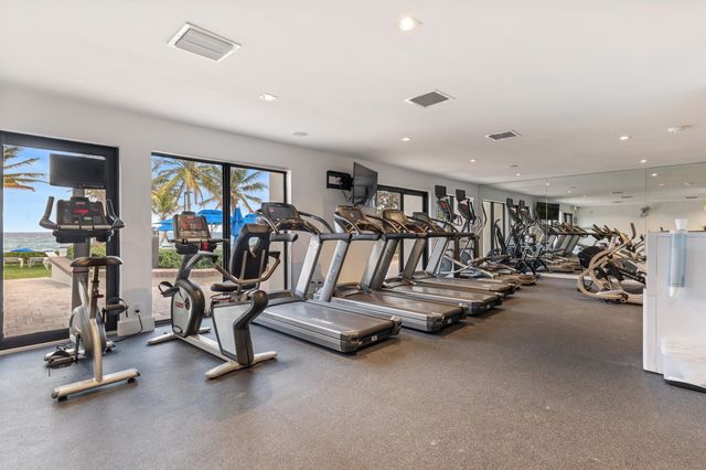 3420 S OCEAN Boulevard 8T, Highland Beach, FL 33487