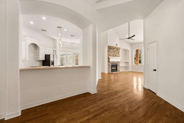 12027 Water Oak Drive, Magnolia, TX 77354