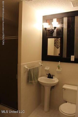 7752 Charleston Drive, Southaven, MS 38671