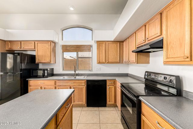 10628 W CORONADO Road, Avondale, AZ 85392