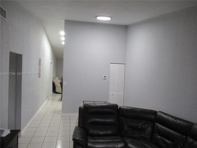 11530 NW 87th Court, Hialeah Gardens, FL 33018