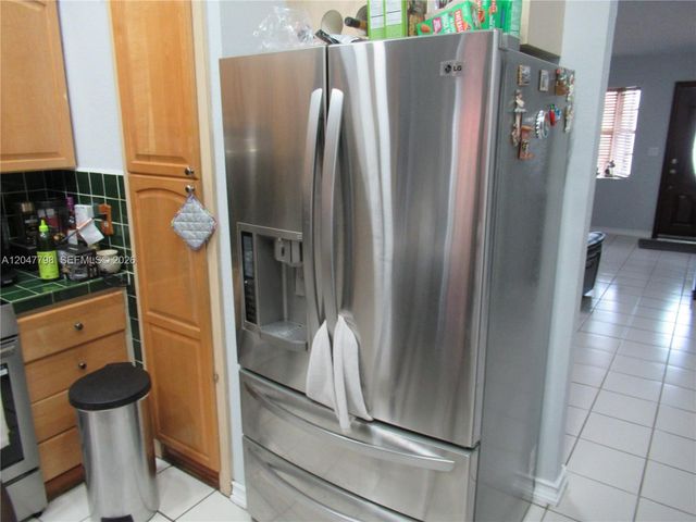 11530 NW 87th Court, Hialeah Gardens, FL 33018