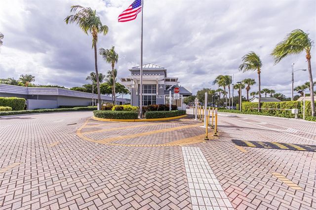 346 Monaco H 346, Delray Beach, FL 33446