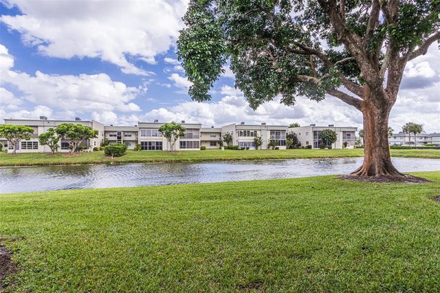 346 Monaco H 346, Delray Beach, FL 33446