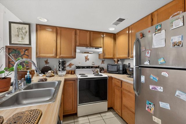 3301 Monroe Street NE E-51, Albuquerque, NM 87110