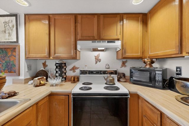3301 Monroe Street NE E-51, Albuquerque, NM 87110