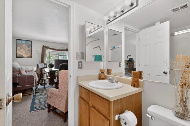 3301 Monroe Street NE E-51, Albuquerque, NM 87110