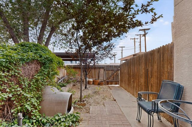 3301 Monroe Street NE E-51, Albuquerque, NM 87110