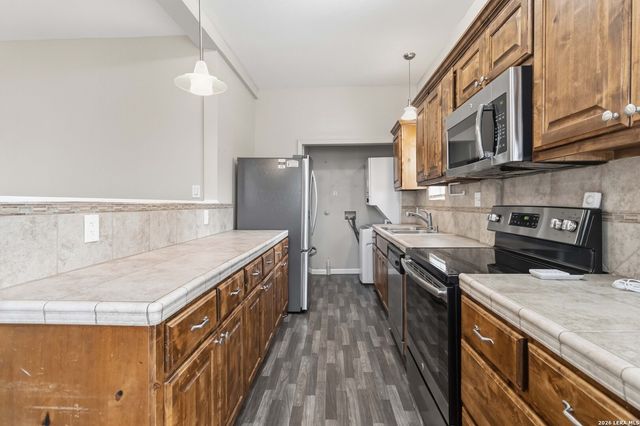 9140 Sailfish Dr, San Antonio, TX 78006