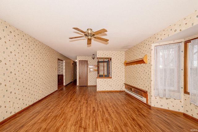 1266 Westgate Avenue, Columbia City, IN 46725