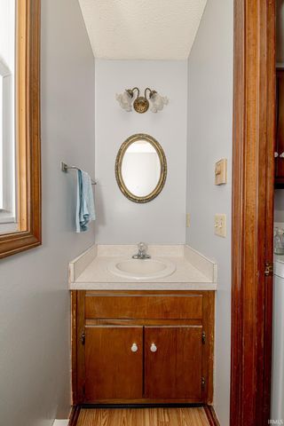 1266 Westgate Avenue, Columbia City, IN 46725