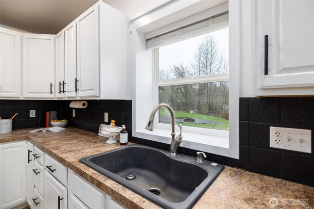 19366 Parson Creek Road, Burlington, WA 98233