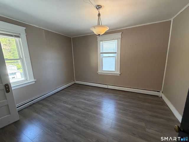 95 Park Avenue, Derby, CT 06418