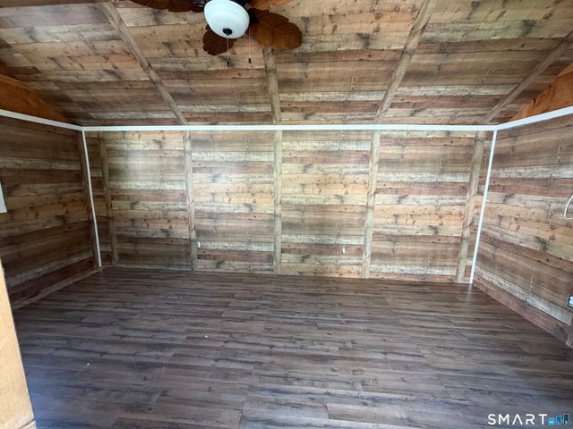 95 Park Avenue, Derby, CT 06418