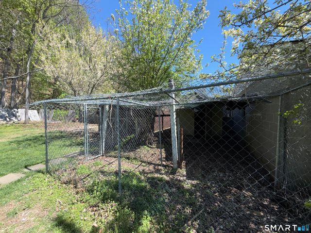 95 Park Avenue, Derby, CT 06418