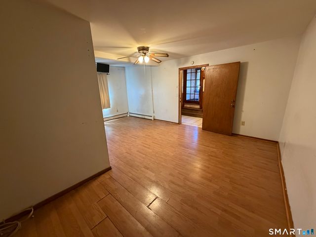 95 Park Avenue, Derby, CT 06418