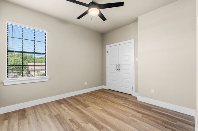 919 SW 3rd Avenue, Mineral Wells, TX 76067