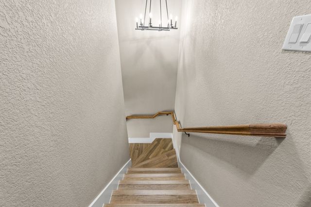 919 SW 3rd Avenue, Mineral Wells, TX 76067