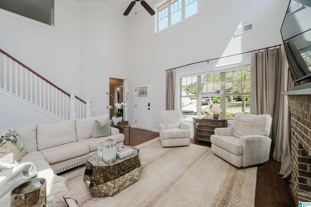 180 LAKE CHELSEA DRIVE, Chelsea, AL 35043