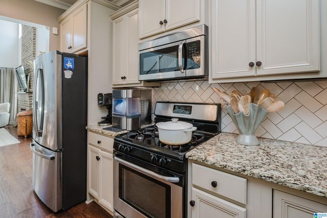 180 LAKE CHELSEA DRIVE, Chelsea, AL 35043