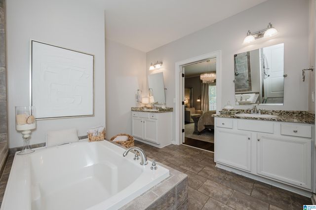 180 LAKE CHELSEA DRIVE, Chelsea, AL 35043